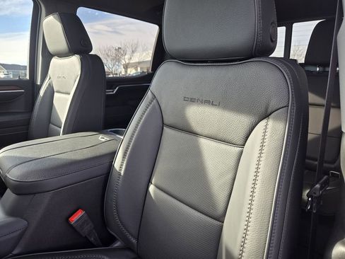 New 2026 GMC Sierra 1500 Denali image 18