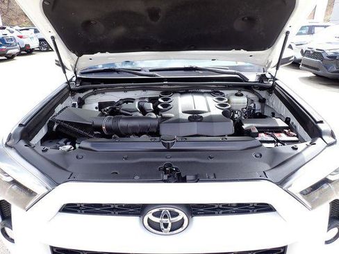 Certified 2018 Toyota 4Runner SR5 Premium image 14