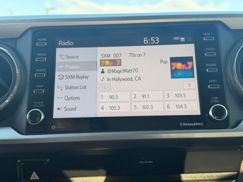 Used 2020 Toyota Tacoma SR5 RWD image 29