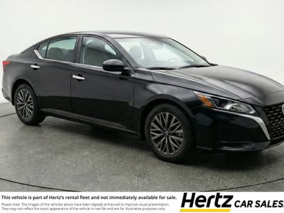 Used 2025 Nissan Altima 2.5 SV