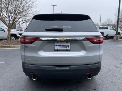 Used 2020 Chevrolet Traverse LS image 8