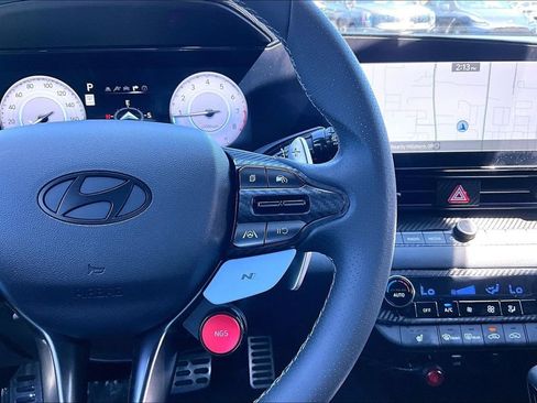 Used 2025 Hyundai Elantra N FWD image 25