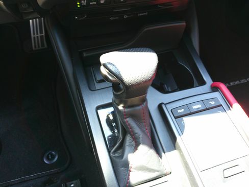 Used 2022 Lexus ES 300h F Sport w/ Accessory Package 2 image 27