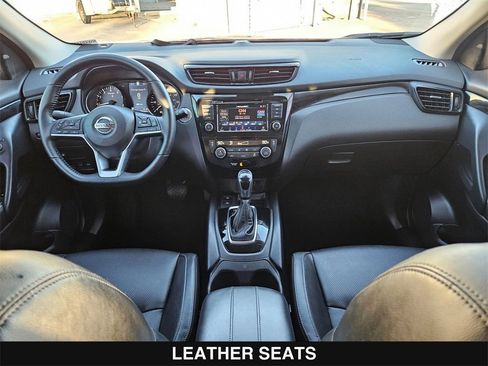 Used 2022 Nissan Rogue Sport SL image 19