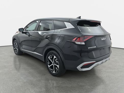 Used 2024 Kia Sportage EX image 5