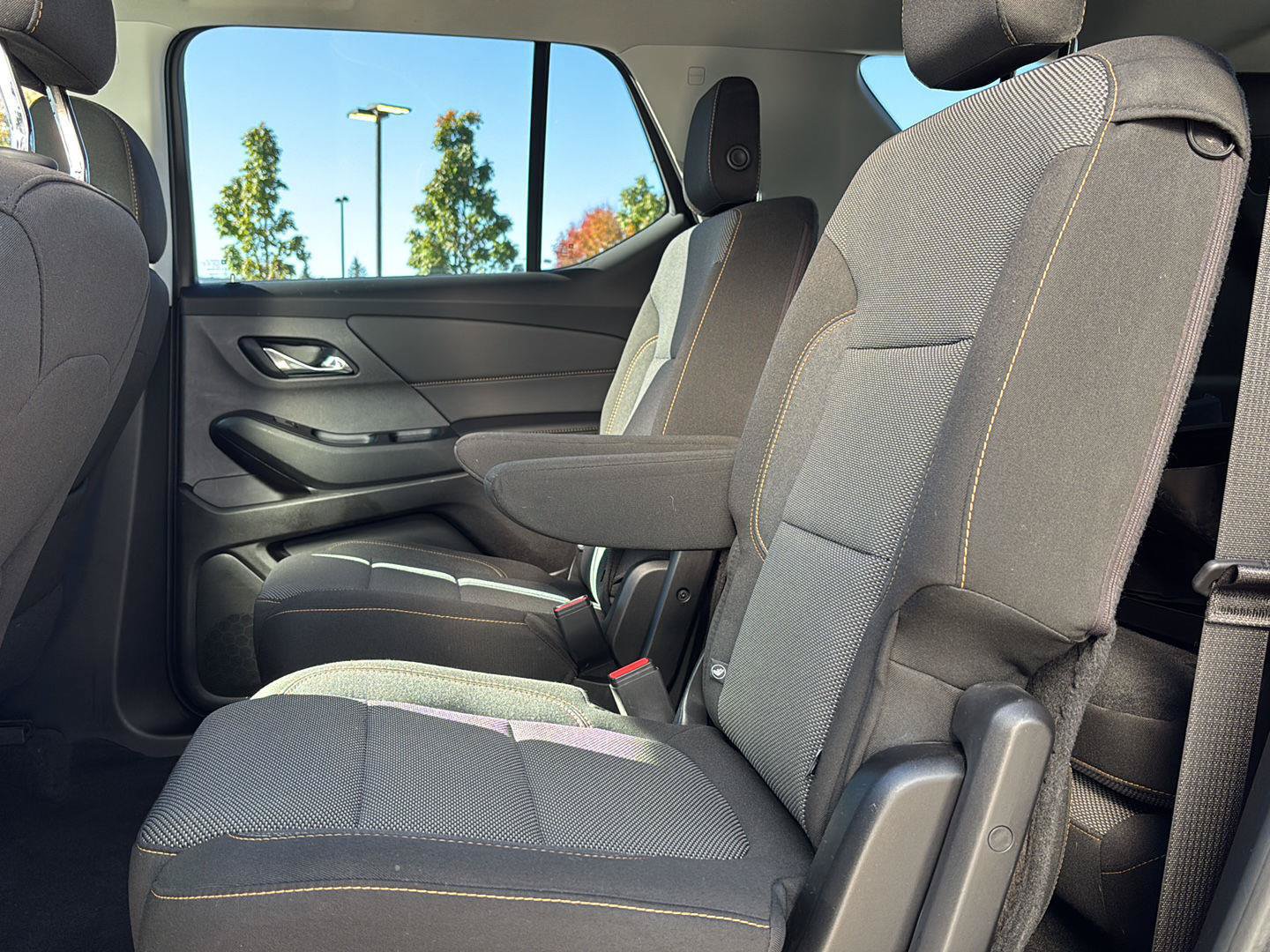 Used 2018 Chevrolet Traverse LT w/ LPO, Floor Liner Package AWD/4WD image 22