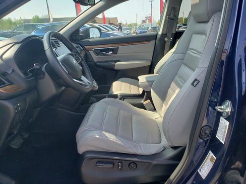 Used 2018 Honda CR-V Touring image 9