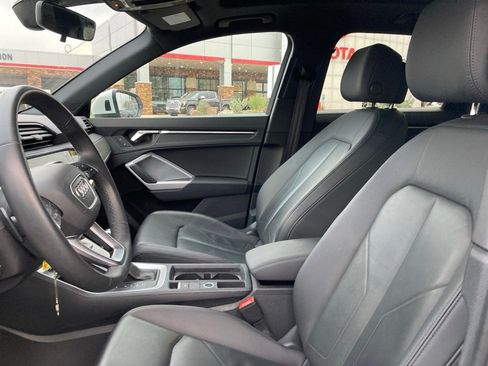 Used 2025 Audi Q3 2.0T Premium image 10