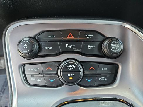 Used 2022 Dodge Challenger GT RWD image 22