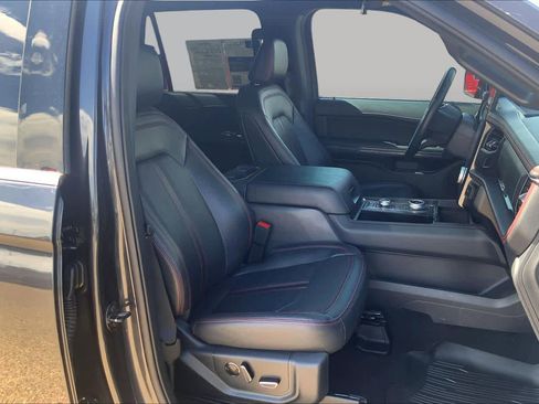 Certified 2024 Ford Expedition Max Limited AWD/4WD image 9