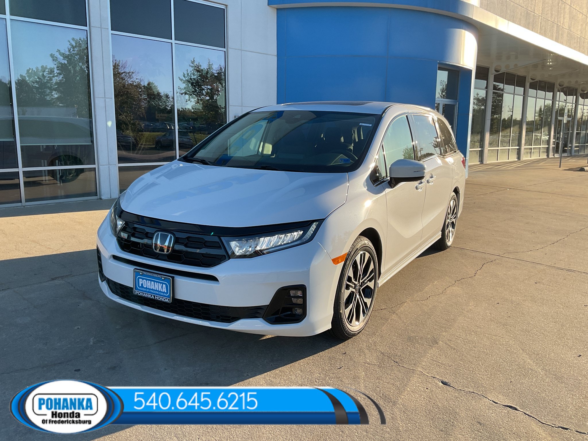 New 2027 Honda Odyssey Elite image 2