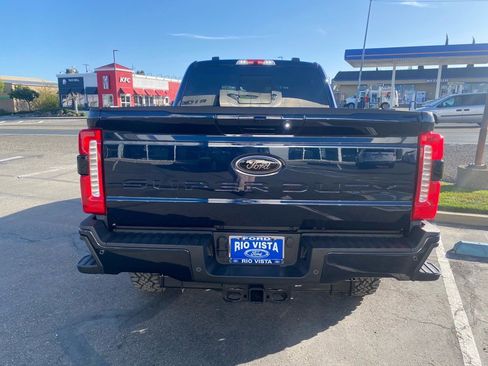 New 2025 Ford F250 Lariat w/ Lariat Ultimate Package AWD/4WD image 6