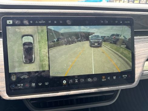 Used 2023 Rivian R1S Launch Edition AWD/4WD image 15