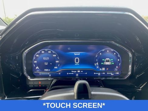 Used 2025 Chevrolet Silverado 1500 High Country image 13