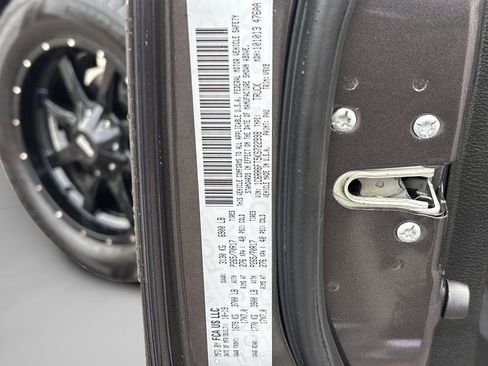 Used 2019 RAM 1500 Tradesman w/ Popular Equipment Group image 33