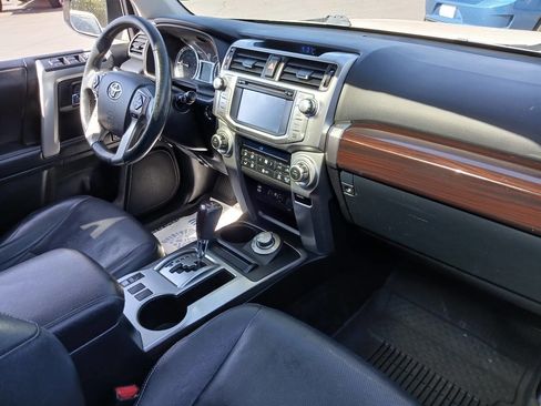 Used 2019 RAM 1500 Big Horn AWD/4WD image 2