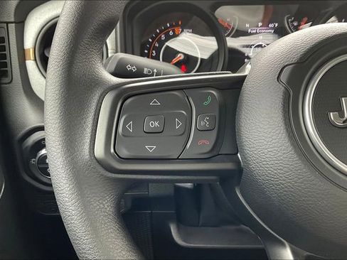 New 2025 Jeep Gladiator Sport image 14