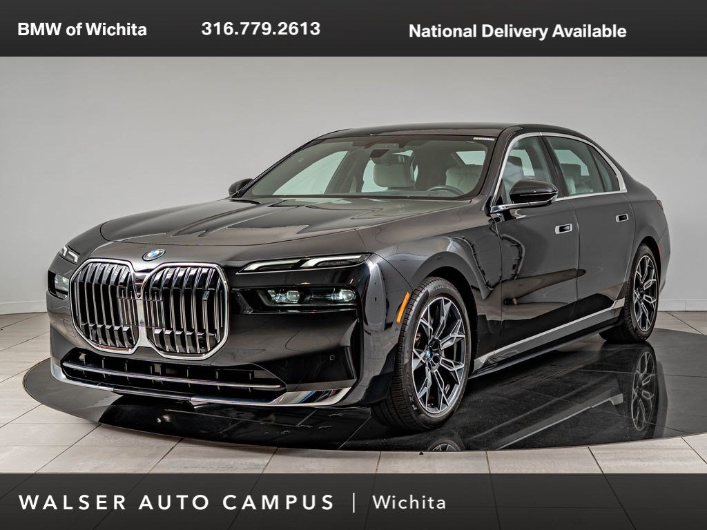 Used 2024 BMW i7 eDrive50 RWD image 1