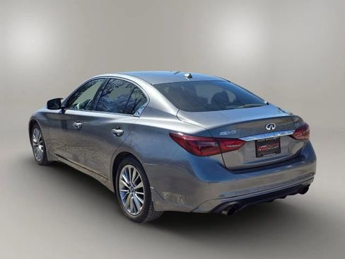 Used 2018 INFINITI Q50 Luxe w/ Essential Package (3.0T Luxe) image 7