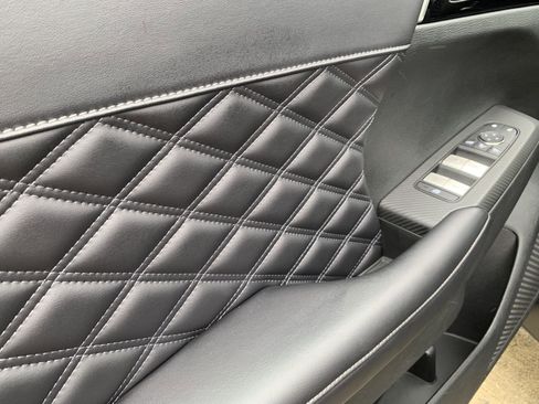 Used 2023 Mitsubishi Outlander SEL image 12