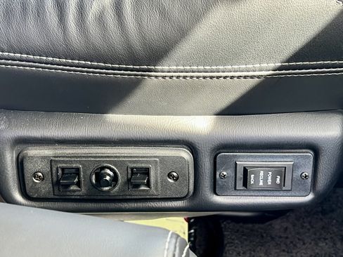 New 2026 GMC Savana 2500 Extended w/ Driver Convenience Package RWD image 15