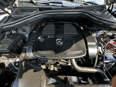Used 2015 Mercedes-Benz ML 350 4MATIC image 32
