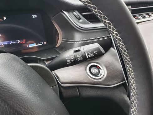 Used 2023 Jeep Grand Cherokee L Limited image 15