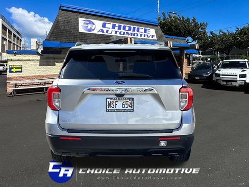 Used 2022 Ford Explorer XLT RWD image 7