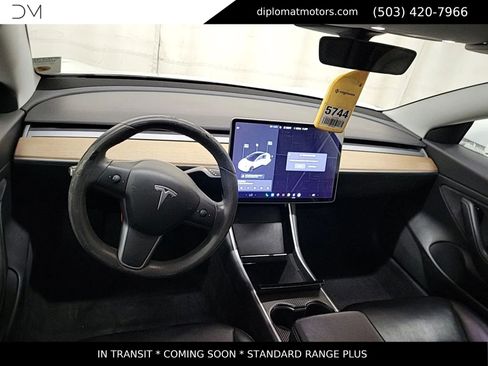 Used 2020 Tesla Model 3 Standard Range Plus RWD image 6
