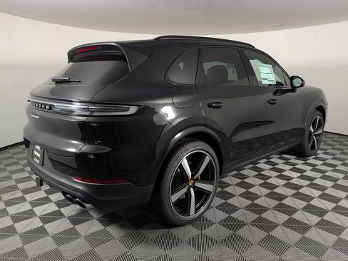 New 2026 Porsche Cayenne S AWD/4WD image 7