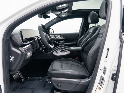 Certified 2025 Mercedes-Benz GLE 53 AMG 4MATIC Coupe image 8