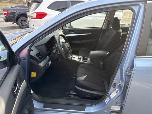 Used 2012 Subaru Legacy 2.5i Premium w/ All-Weather Pkg image 8