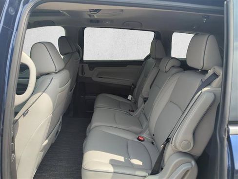 Used 2024 Honda Odyssey Elite image 19