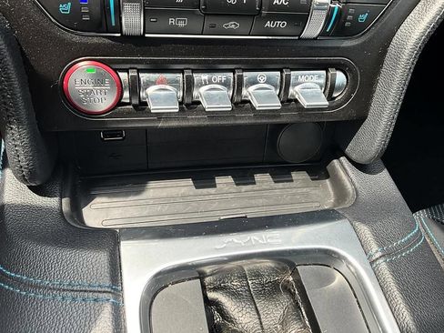 Used 2019 Ford Mustang GT Premium w/ GT Performance Package RWD image 23