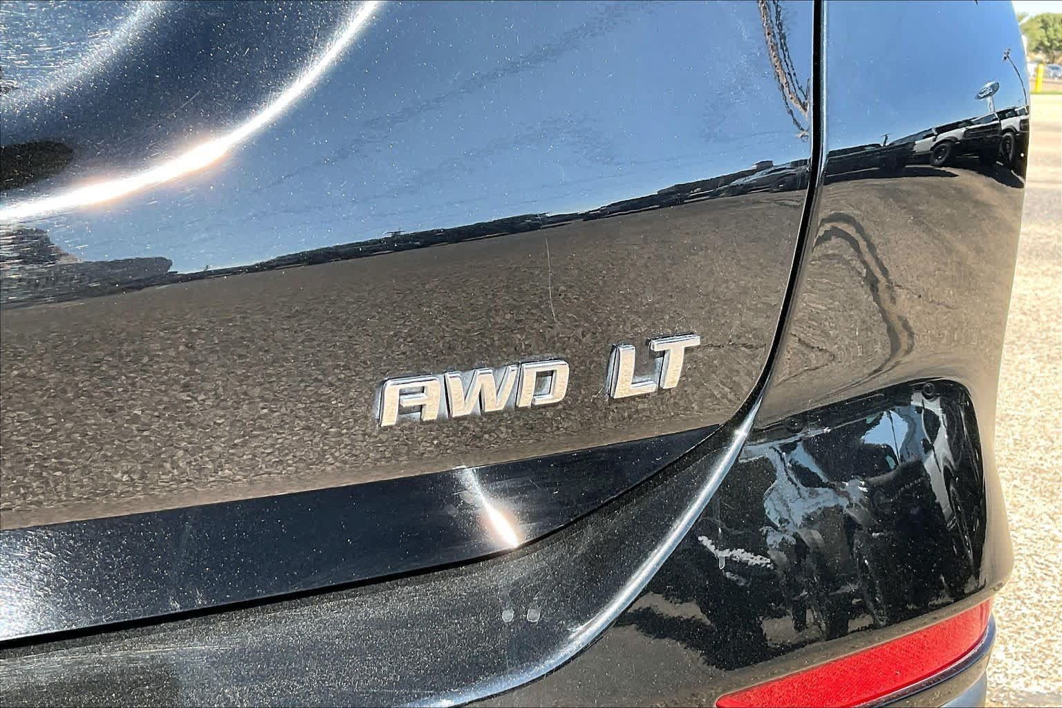 Used 2024 Chevrolet Equinox LT AWD/4WD image 10