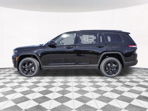New 2025 Jeep Grand Cherokee L Limited w/ Black Appearance Package image 12