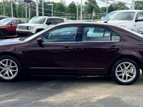 Used 2016 Ford Fusion Titanium FWD image 8