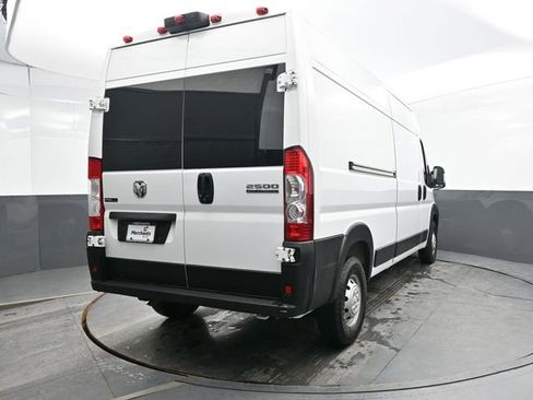 Used 2023 RAM ProMaster 2500 FWD image 6