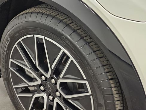 Used 2024 Ford Mustang Mach-E Premium image 10