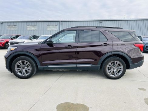 Used 2023 Ford Explorer XLT w/ Equipment Group 202A image 37
