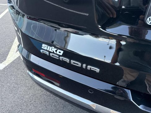 Used 2021 GMC Acadia Denali w/ Denali Ultimate Package image 5