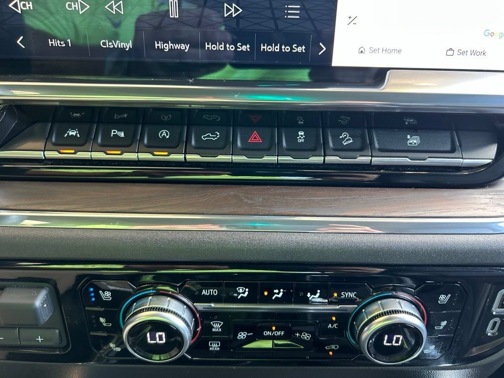 Certified 2024 GMC Sierra 1500 SLT AWD/4WD image 16