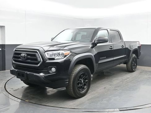 Used 2023 Toyota Tacoma SR5 w/ SX Package AWD/4WD image 10
