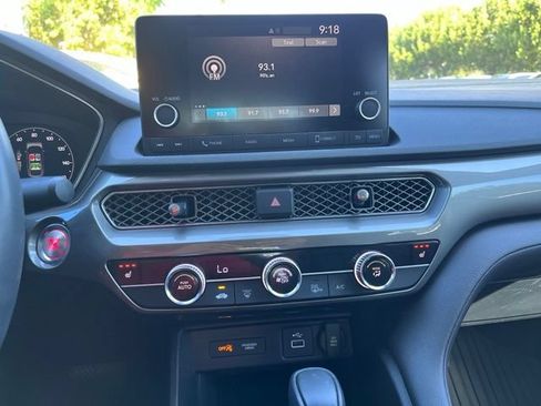 Used 2024 Acura Integra FWD image 11