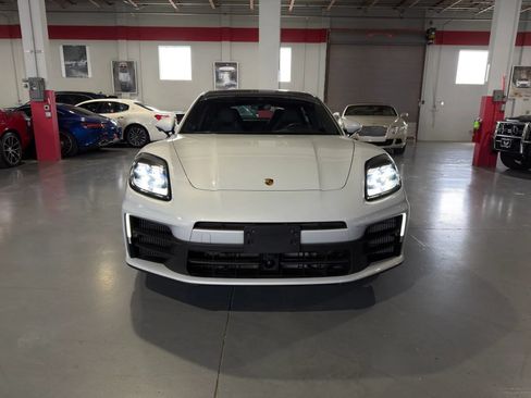 Used 2024 Porsche Panamera image 50