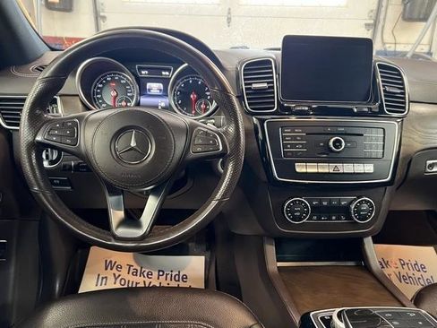 Used 2017 Mercedes-Benz GLS 450 4MATIC image 7