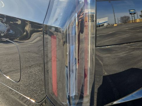 New 2026 Cadillac Escalade Platinum Sport w/ LPO, ONYX Package image 26