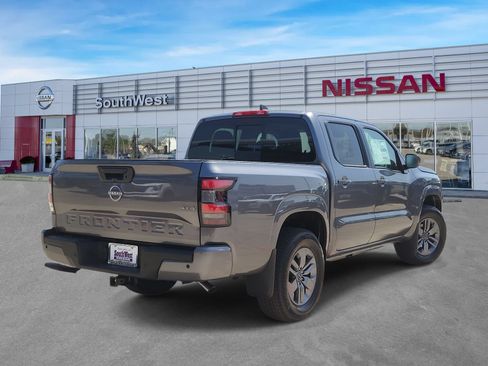 New 2026 Nissan Frontier SV w/ All-Weather Content Package AWD/4WD image 5