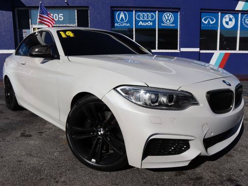 Used 2015 BMW M235i Coupe RWD image 2