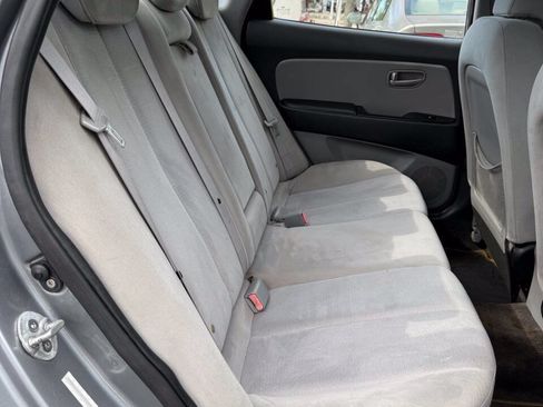 Used 2009 Hyundai Elantra GLS FWD image 18